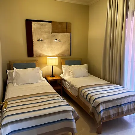 Havsutsikt - Penthouse 200 M Fran Stranden - Elviria Apartment Marbella