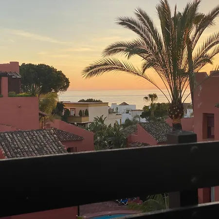 Havsutsikt - Penthouse 200 M Fran Stranden - Elviria Appartement